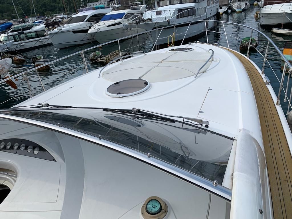 Fairline 52